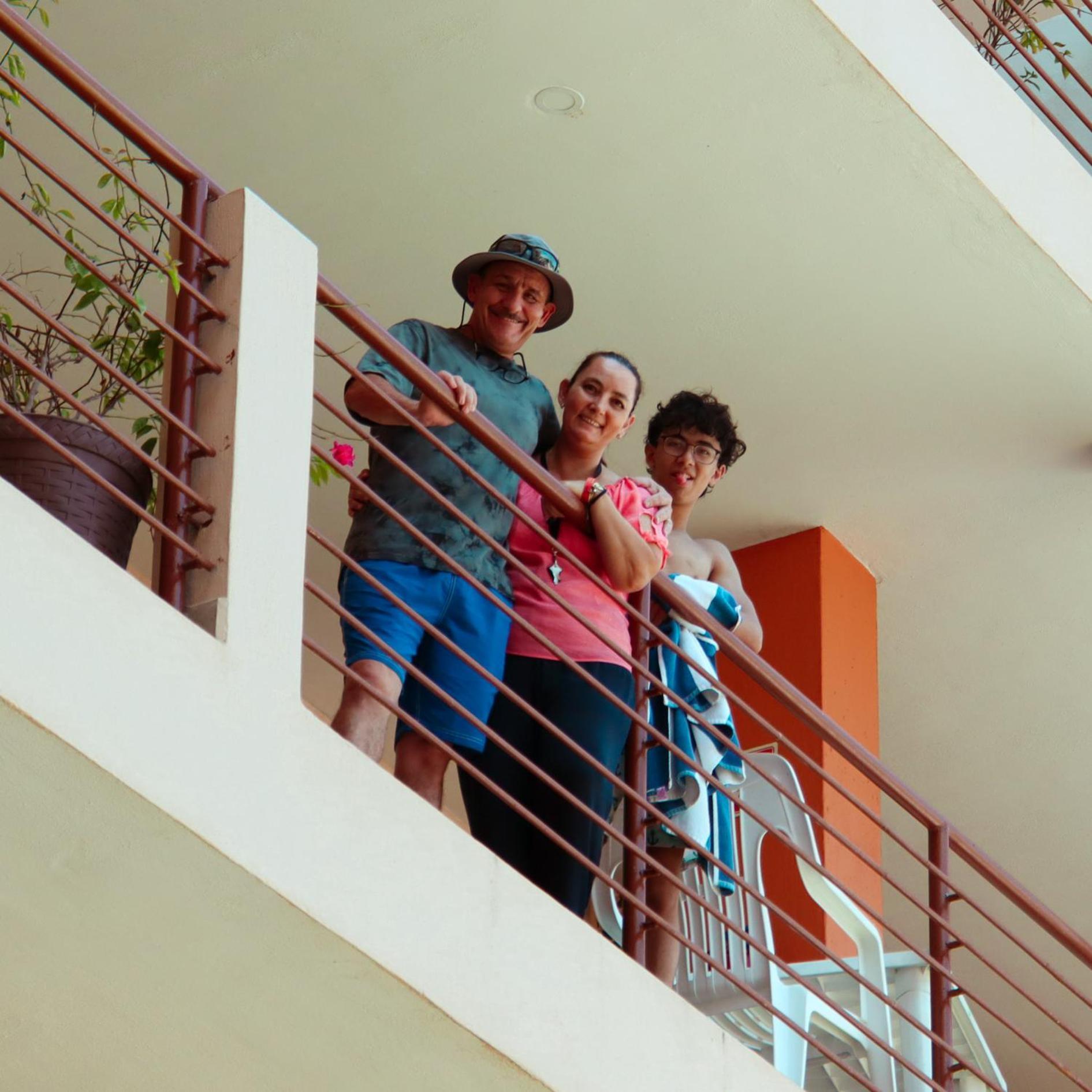 רינקון דה גוויאביטוס Auroza Resort מראה חיצוני תמונה