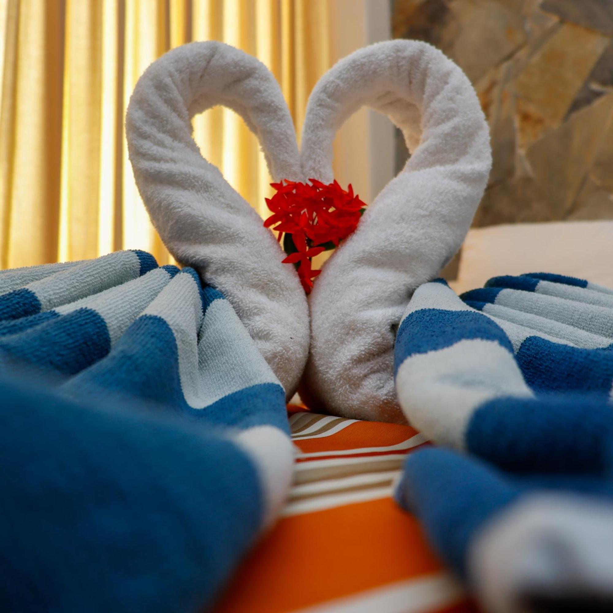 רינקון דה גוויאביטוס Auroza Resort מראה חיצוני תמונה
